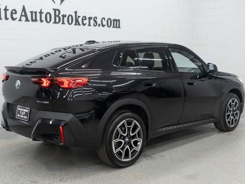 Used 2025 BMW X2 xDrive28i image 6