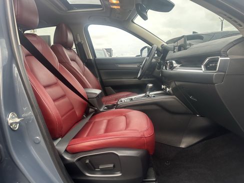 Certified 2025 MAZDA CX-5 Carbon Edition image 10