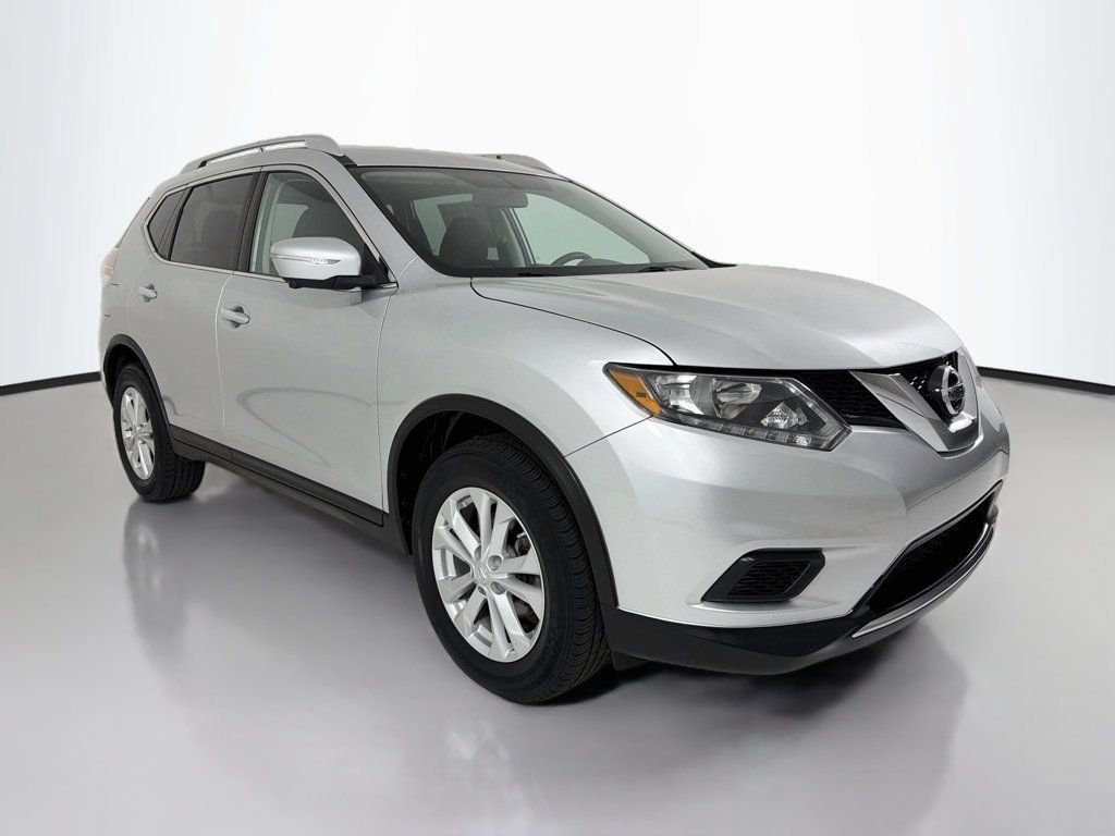 Used 2015 Nissan Rogue SV w/ SV Premium Package AWD/4WD image 1