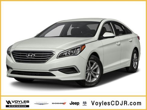 Used 2017 Hyundai Sonata SE FWD image 1