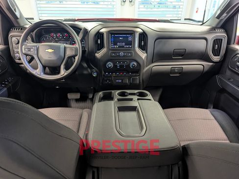 Used 2025 Chevrolet Silverado 2500 Custom w/ Custom Value Package AWD/4WD image 31