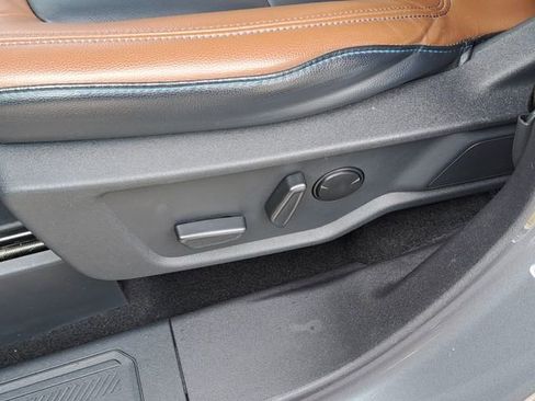 Used 2024 Ford Bronco Outer Banks image 22