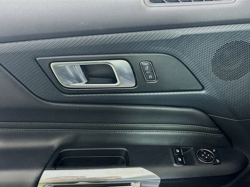 Used 2024 Ford Mustang Premium image 15