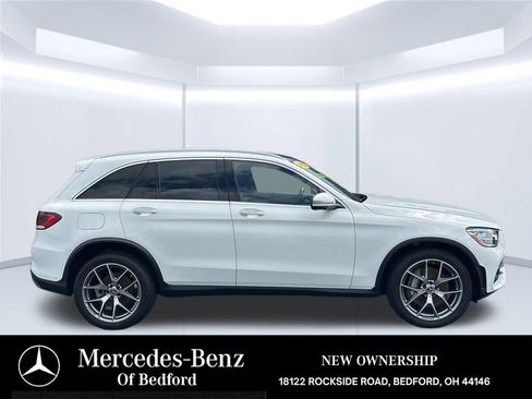 Used 2022 Mercedes-Benz GLC 300 4MATIC image 5