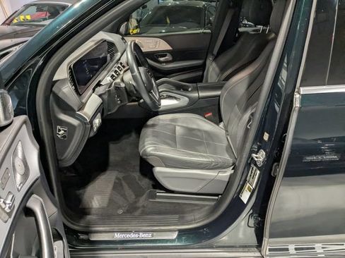 Used 2020 Mercedes-Benz GLS 450 4MATIC image 22
