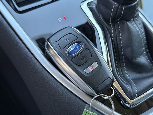 Used 2025 Subaru Outback Onyx Edition image 28