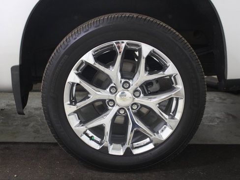 Used 2022 Chevrolet Silverado 1500 LTZ w/ LTZ Convenience Package II image 27