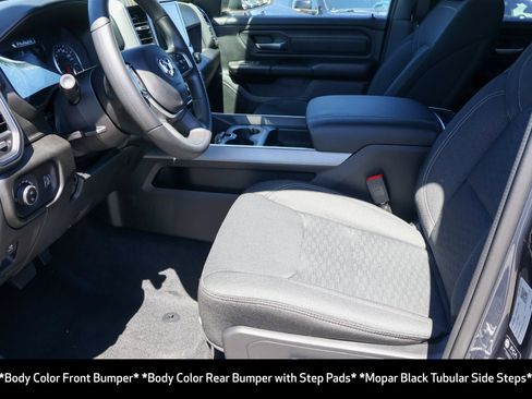 New 2026 RAM 1500 Express AWD/4WD image 5