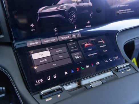 New 2026 Porsche Cayenne Turbo AWD/4WD image 45