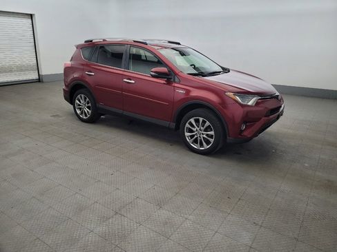 Used 2018 Toyota RAV4 Limited w/ Advanced Technology Package AWD/4WD image 11