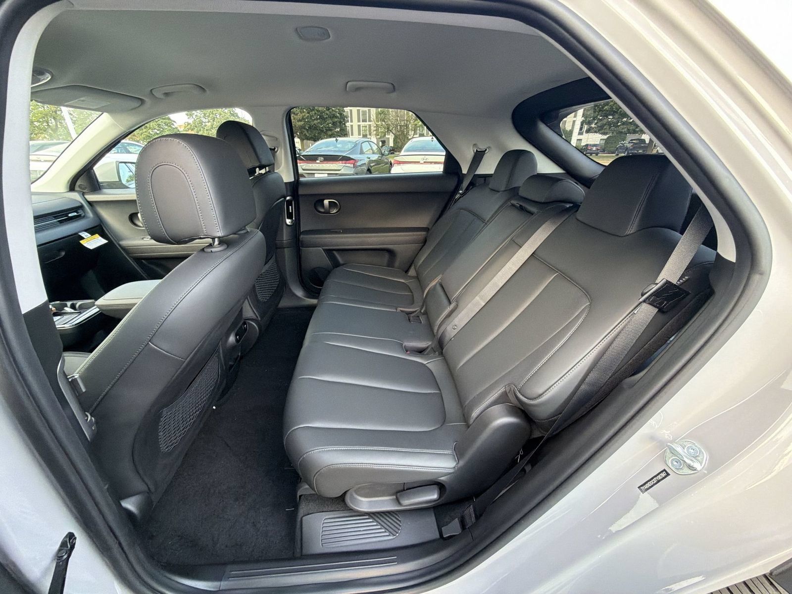 New 2026 Hyundai Ioniq 5 SEL AWD/4WD image 22