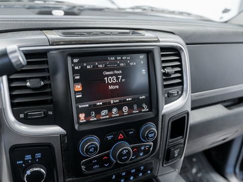 Used 2015 RAM 3500 Laramie Longhorn image 28