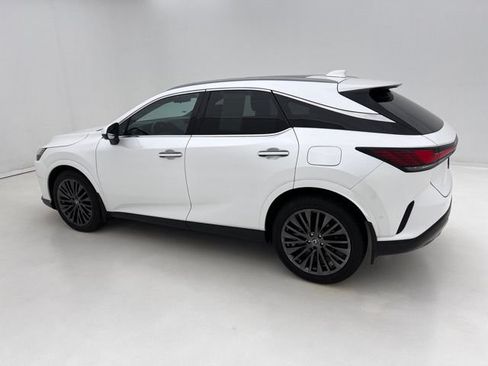 Certified 2023 Lexus RX 350 AWD w/ Accessory Package image 10