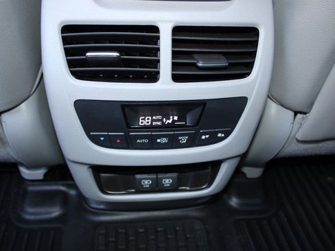 Used 2017 Acura MDX SH-AWD w/ Technology Package image 27