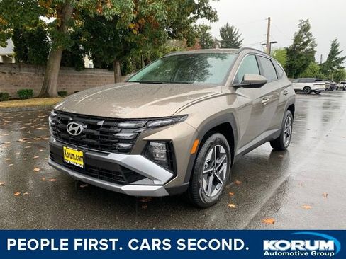 New 2026 Hyundai Tucson SEL image 1
