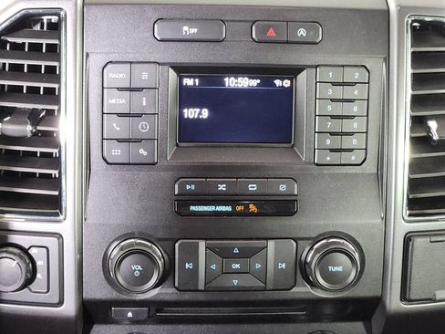 Used 2018 Ford F150 XLT AWD/4WD image 21
