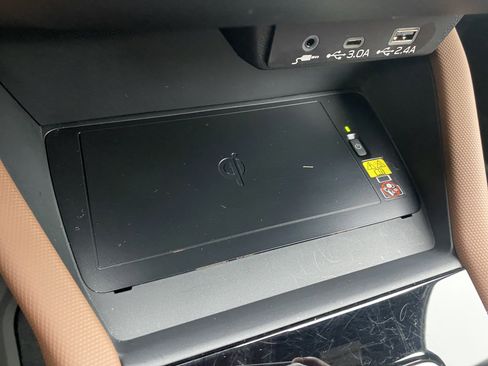 Used 2025 Subaru Forester Touring image 35