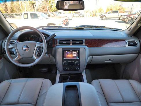 Used 2011 GMC Sierra 1500 SLT w/ SLT White Diamond Edition image 18