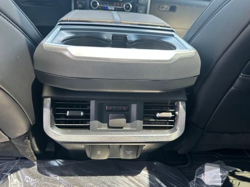 New 2025 Ford F150 Platinum w/ Equipment Group 702A High image 23