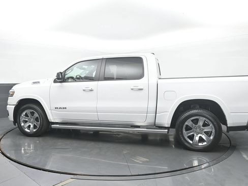Used 2025 RAM 1500 Big Horn AWD/4WD image 3