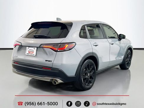 Used 2023 Honda HR-V Sport image 4