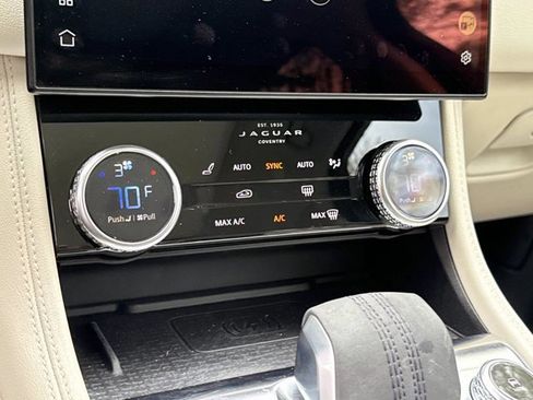 Used 2021 Jaguar F-PACE S image 26