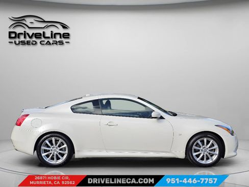 Used 2015 INFINITI Q60 Journey image 9