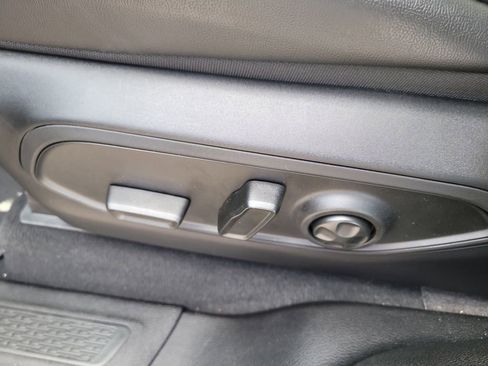 New 2026 Jeep Grand Cherokee L Limited RWD image 23