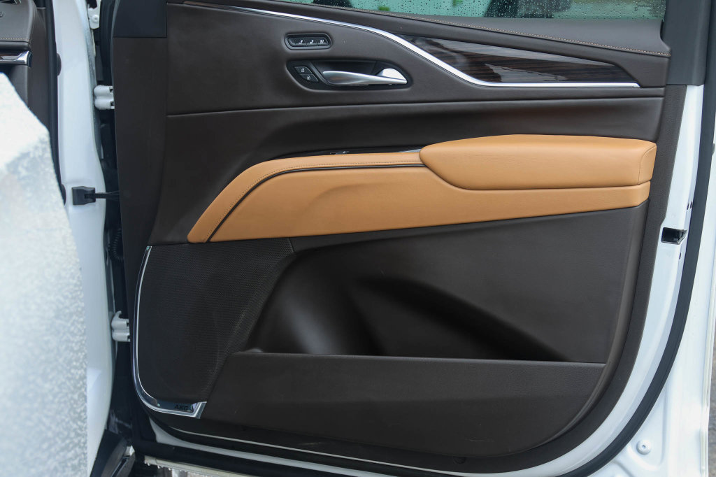 Used 2023 Cadillac Escalade Premium Luxury RWD image 20