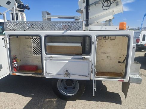 Used 2013 Ford F450 XL image 6