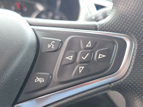 Used 2023 Chevrolet Equinox LT AWD/4WD image 29