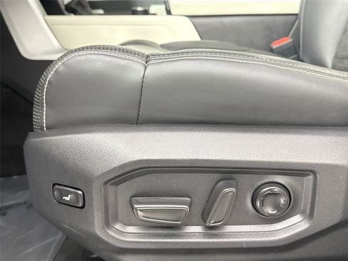 Used 2022 Toyota Tundra Capstone image 32