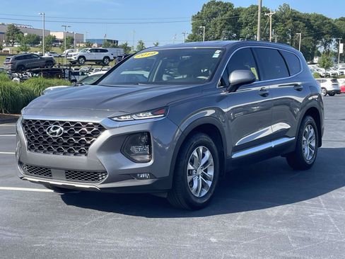 Used 2019 Hyundai Santa Fe SEL FWD image 3