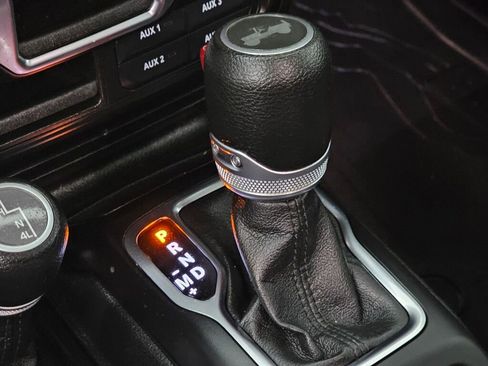 Used 2021 Jeep Wrangler Unlimited Sport image 31