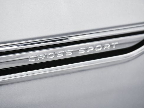 Used 2021 Volkswagen Atlas Cross Sport SEL R-Line image 87