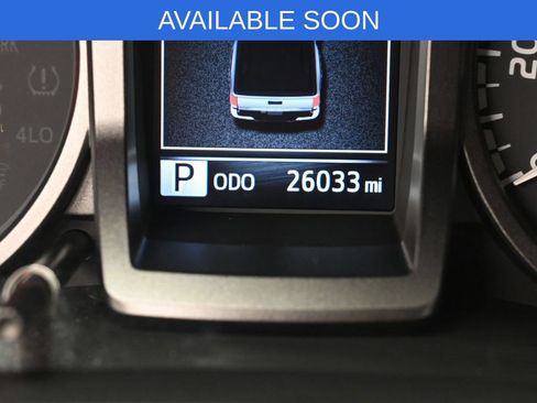 Used 2022 Toyota Tacoma TRD Pro AWD/4WD image 18