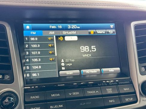 Used 2017 Hyundai Tucson Limited w/ Limited Ultimate Package 03 image 16