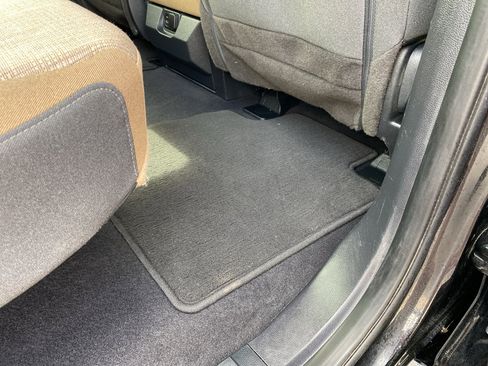 Used 2023 Ford F150 XLT image 11