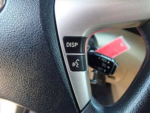 Used 2012 Toyota Highlander 4WD w/ Tech Pkg image 15