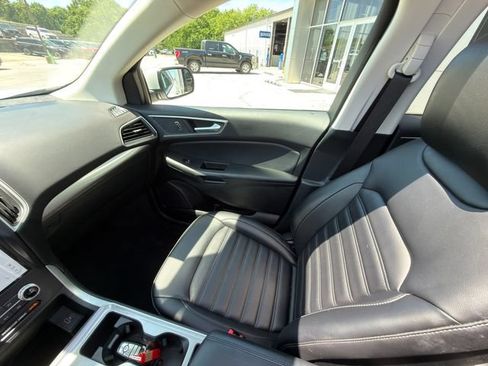 Used 2024 Ford Edge SEL w/ Convenience Package AWD/4WD image 22