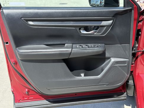 Used 2023 Honda CR-V Sport image 17