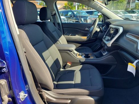 Used 2023 GMC Acadia SLE w/ Elevation Edition image 26