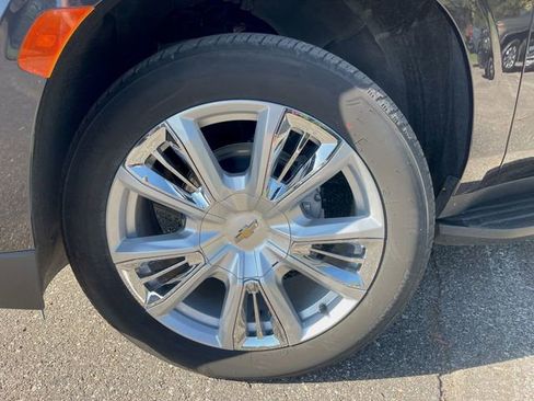 Used 2024 Chevrolet Suburban High Country w/ Max Trailering Package image 34
