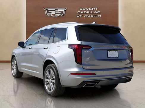 Certified 2025 Cadillac XT6 Premium Luxury AWD/4WD image 3