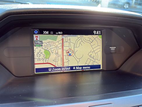 Used 2014 Honda Odyssey Touring image 29