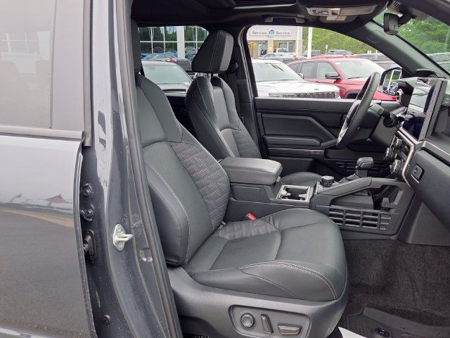 Used 2026 Toyota 4Runner TRD Off-Road Premium AWD/4WD image 15