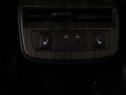 Used 2023 Nissan Ariya AWD image 49