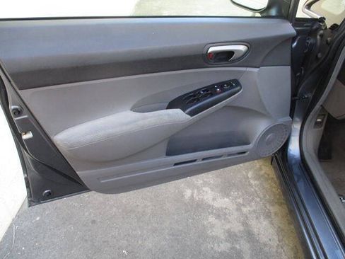 Used 2010 Honda Civic LX image 15