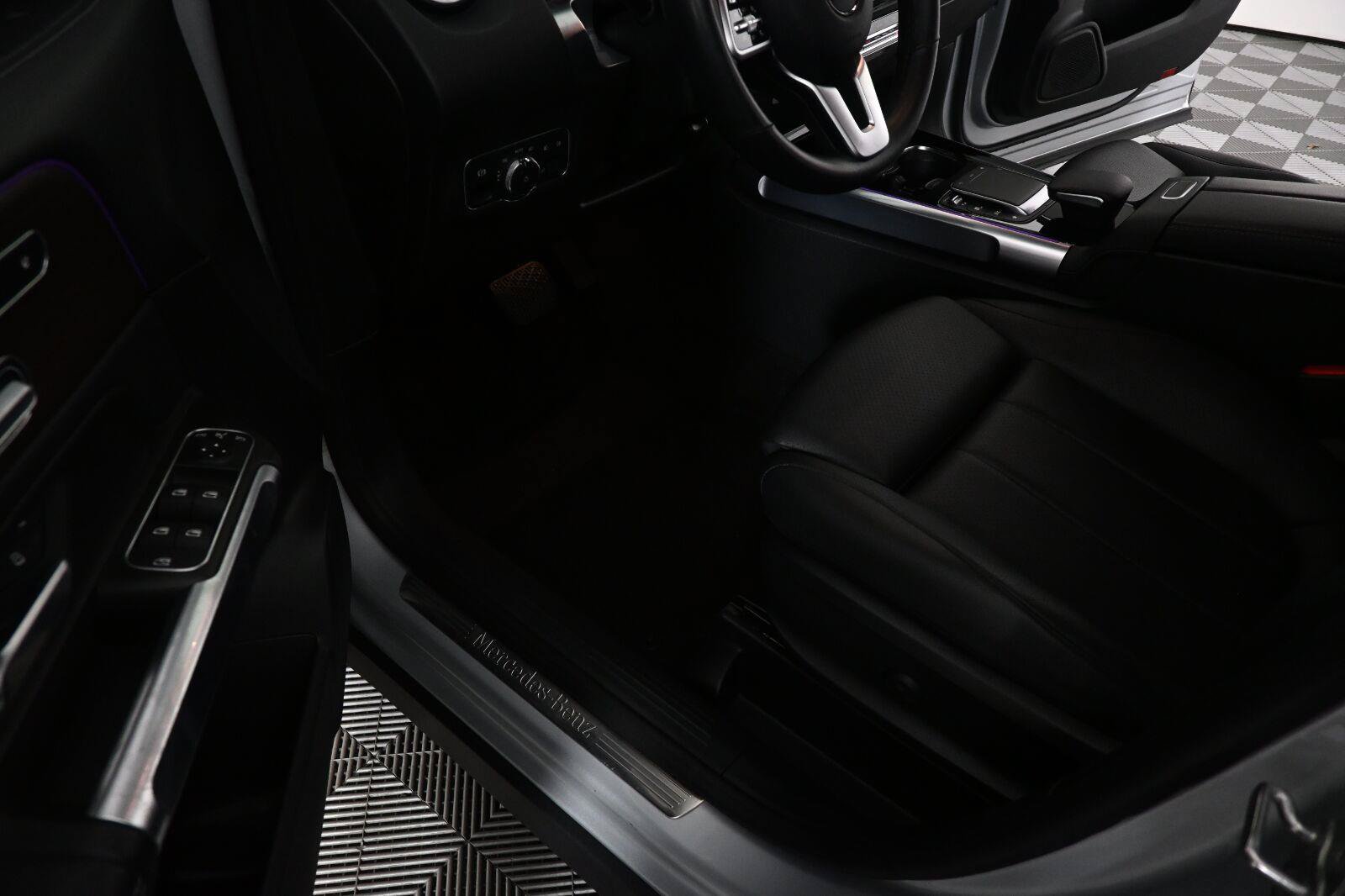 Certified 2021 Mercedes-Benz GLB 250 image 7