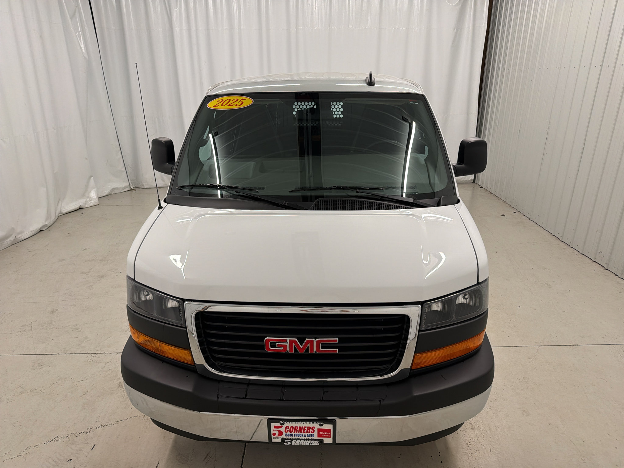 Used 2025 GMC Savana 2500 w/ Driver Convenience Package RWD image 24